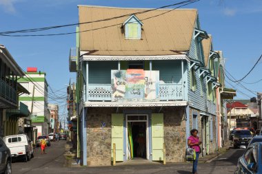 Roseau, Dominica - 11 Ocak 2026: Dominica adasındaki Roseau 'da geleneksel ev