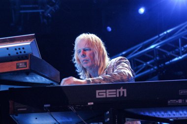 Jon Anderson Evet grubunun şarkıcı