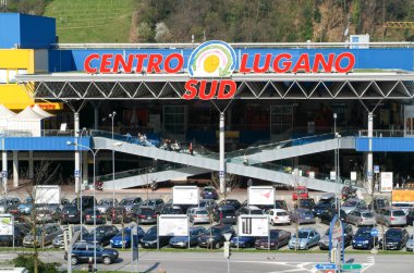 Centro Lugano Sud alışveriş merkezi
