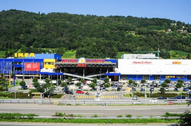 Centro Lugano Sud alışveriş merkezi