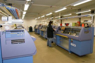 Coldrerio, Hugo Boss sektöründe çalışan adam