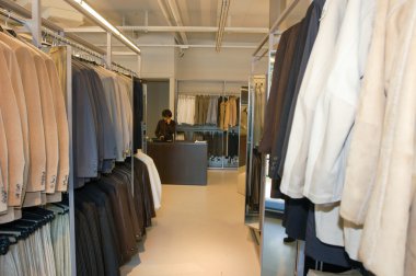 Hugo Boss perakende mağazası