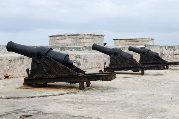 Děla El Morro pevnosti v Havana — Stock fotografie