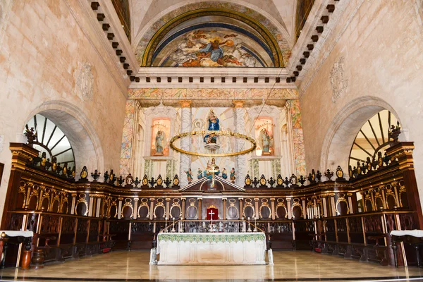 Innenraum der kathedrale san cristobal im alten havana — Stockfoto