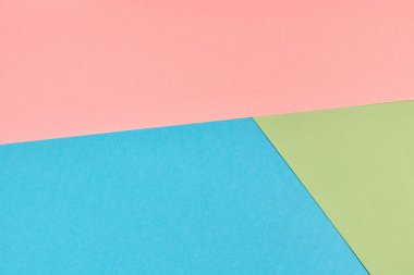 Çok renkli kağıt arkaplan. Soyut renkli kağıt dokusu, kopyalama alanı. Tasarım için parlak renkler geometrik arkaplan. Sunumlar için renk boşluğu.