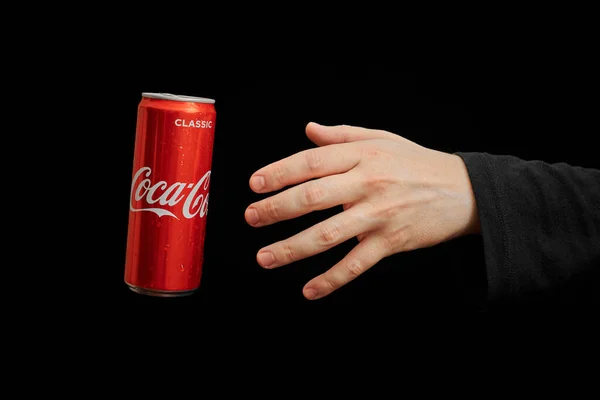 Kaliningrad Russie Mars 2021 Main Atteint Coca Cola Can Fond — Photo