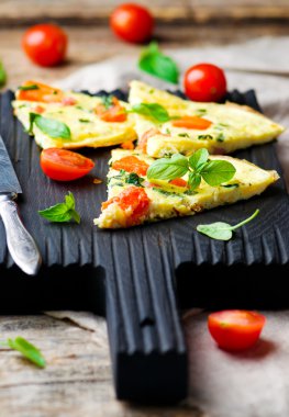 fritatta kabak ve pastırma ile. 
