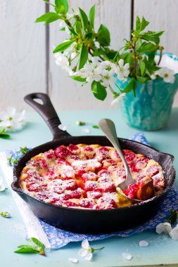 Kiraz ile Clafoutis. Stil.