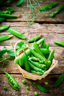 taze, organik yeşil bezelye