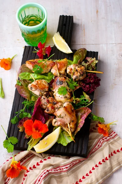 Dönerspieß vom Huhn. — Stockfoto