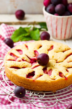 ev yapımı kuru üzümlü kek