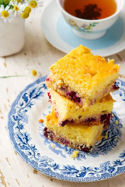 Blackberry Cornbread Buckle — Stock Photo, Image