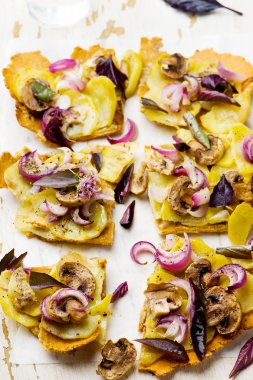 Nohut unu gözleme yeni patates ile