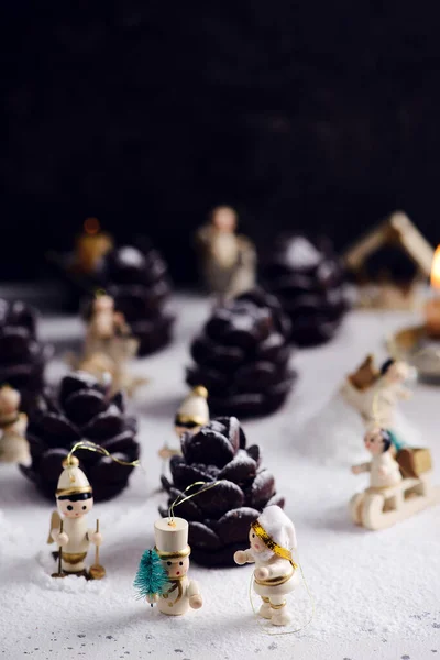 Snowy Chocolate Pinecones Christmas Rustic Background Style Rustic Selective Focus — Stock Photo, Image