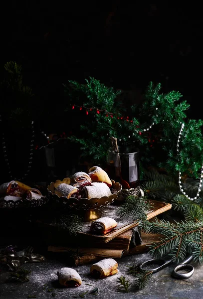 Biscotti Ciliegia Natale Uno Sfondo Rustico Natale Stile Rustico Focus — Foto Stock