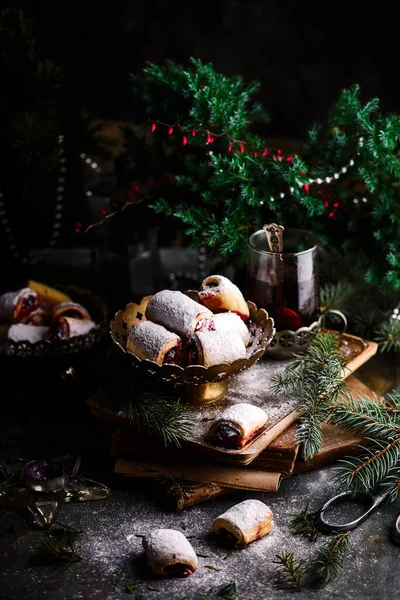 Galletas Cereza Navideñas Sobre Fondo Rústico Navideño Estilo Rústico Enfoque — Foto de Stock