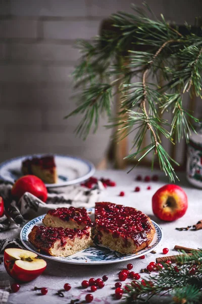 Mela Speziata Calda Mirtillo Rosso Zenzero Torta Sottosopra Stile Rustico — Foto Stock