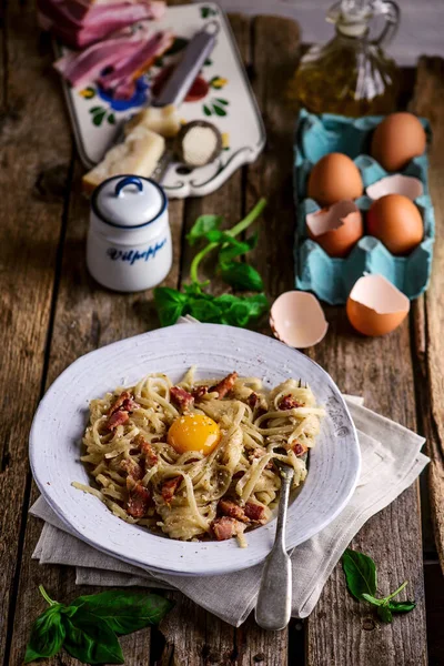 Pasta Rabbit Liver Tomato Sauce Style Rustic Selective Focus — Stock Photo, Image