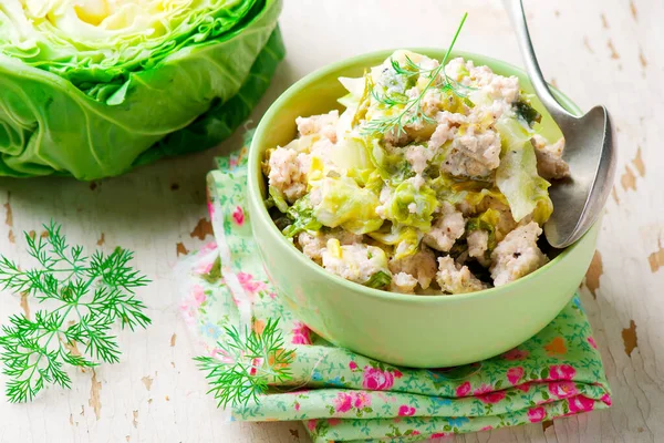 Cavolo Cremato Carne Macinata Casseruola Focus Selettivo — Foto Stock