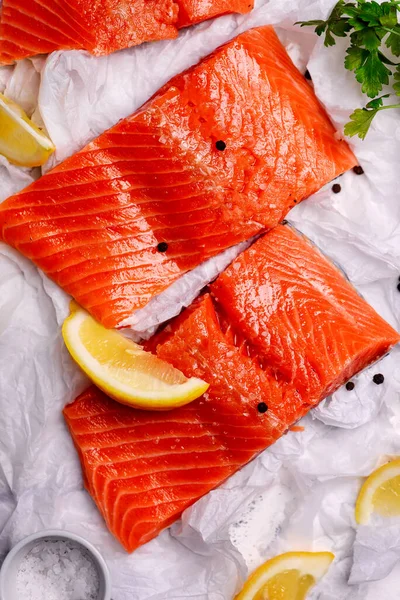 Raw Salmon Top View Selektivt Fokus — Stockfoto