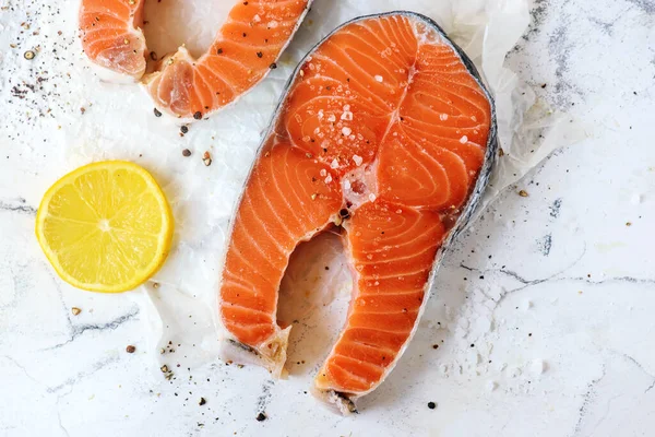 Raw Salmon Steak Top View Style Hugge Selective Focus — Stock Photo, Image