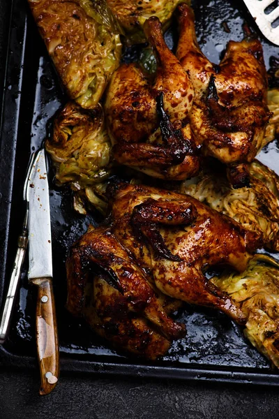 Gallinas Corniz Asadas Con Col Style Rustic Selective Focus — Foto de Stock