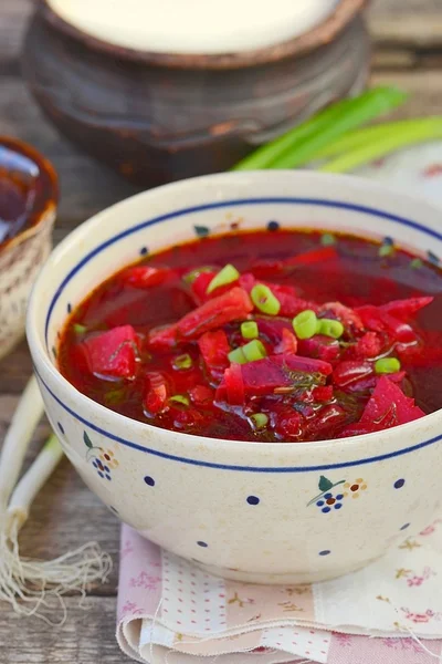 Traditional Ukrainian beet soup borsch — Stock Photo, Image