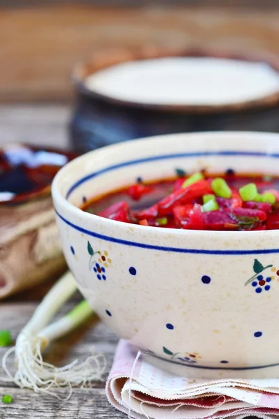 Traditionelle ukrainische Rübensuppe Borschtsch — Stockfoto