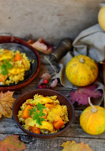 El arroz - el curry con el pez y la calabaza —  Fotos de Stock