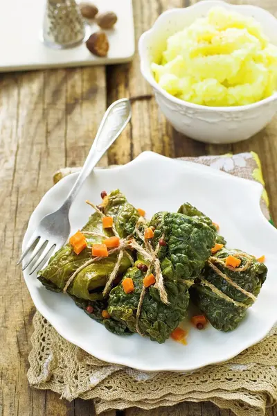 Cabbage rolls  from a Savoy cabbage with a salmon — Stock Photo, Image