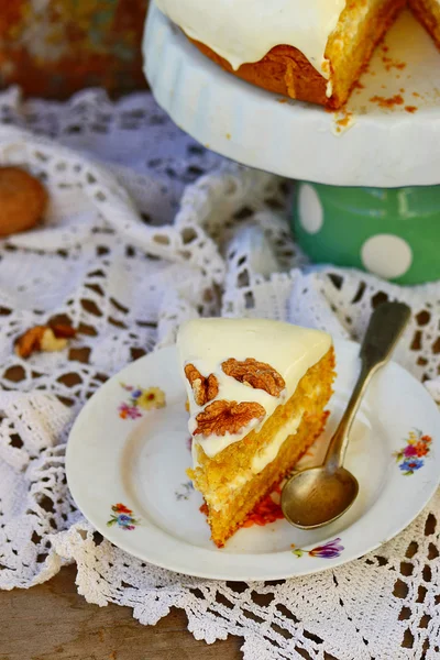 Carrot cream pie from cottage cheese — Stock Photo, Image