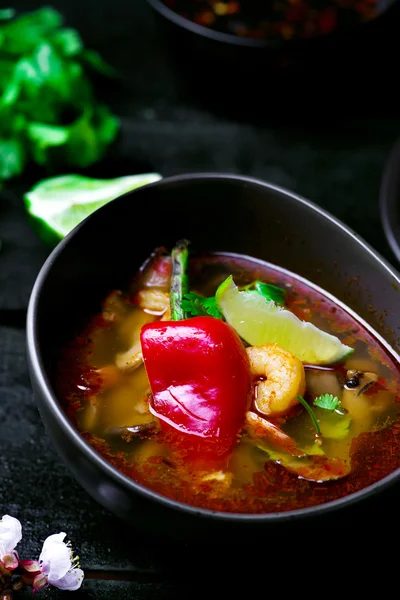 Soup Tom yam kung . — Zdjęcie stockowe