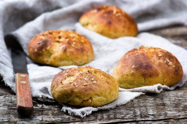 kepeği ve keten tohumu ile buns. sağlıklı gıda.