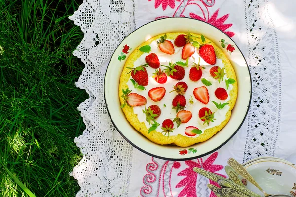 Biscuit d'été à la fraise — Photo