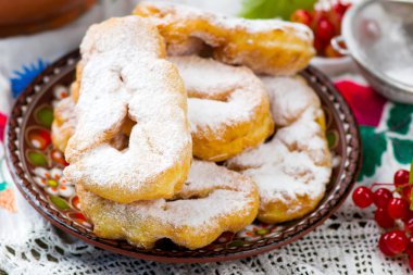  pasta çörek verguni.