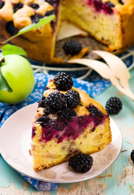 BlackBerry ve elma pasta