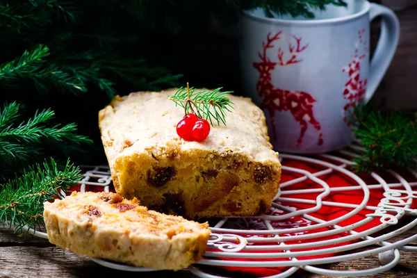Christmas tårta på jul rustika bakgrund. — Stockfoto