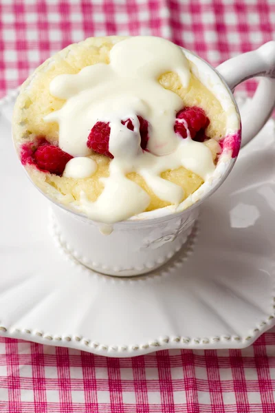 Tarta de taza preparada en microondas — Foto de Stock