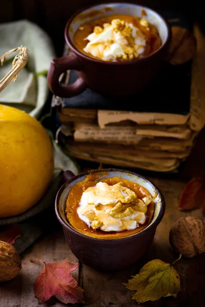Pumpkin dessert in a mug — Stock Photo, Image
