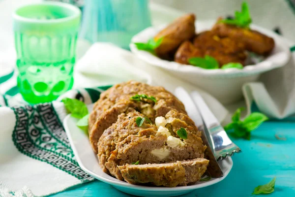 Meat loaf with feta — Stock Photo, Image