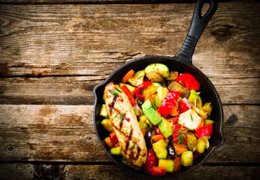 Luleh kebap, geleneksel Doğu çanak