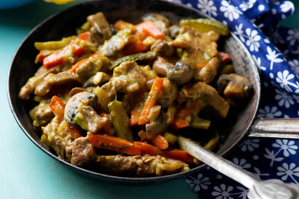 Ragú de ternera con verduras —  Fotos de Stock