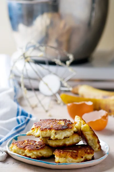 バナナとカッテージ チーズのパンケーキ — ストック写真