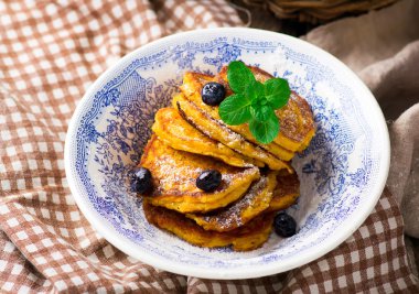 Berry soslu kabak krep