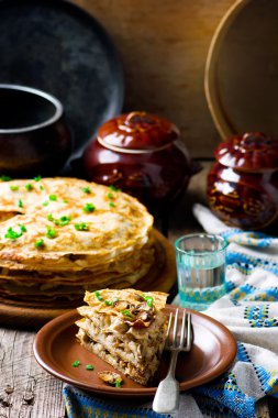 blinis pasta mantar ile