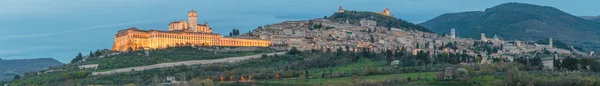 Asís - la antigua ciudad de San Francisco, región de Umbría, Italia — Foto de Stock