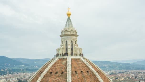 Zicht op - kathedraal van Santa Maria dei Fiore — Stockvideo