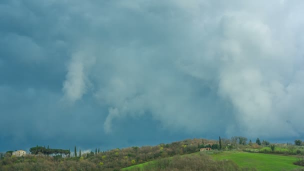 Mračna nad Toskánsko, Itálie — Stock video