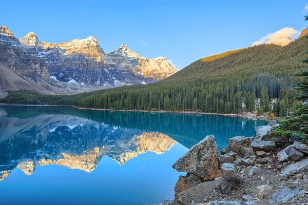 Lago Moraine — Foto de Stock