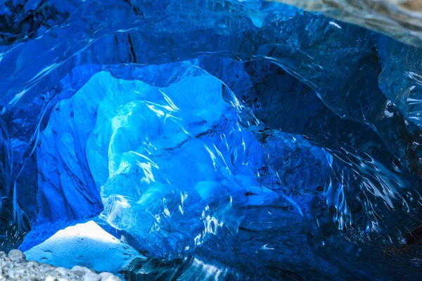 Paredes caverna de gelo na Islândia — Fotografia de Stock